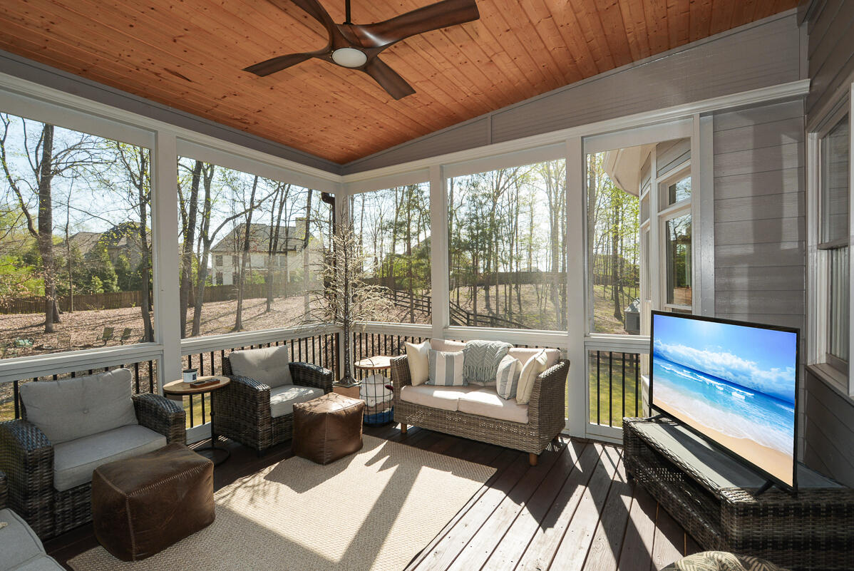 Screened Porch